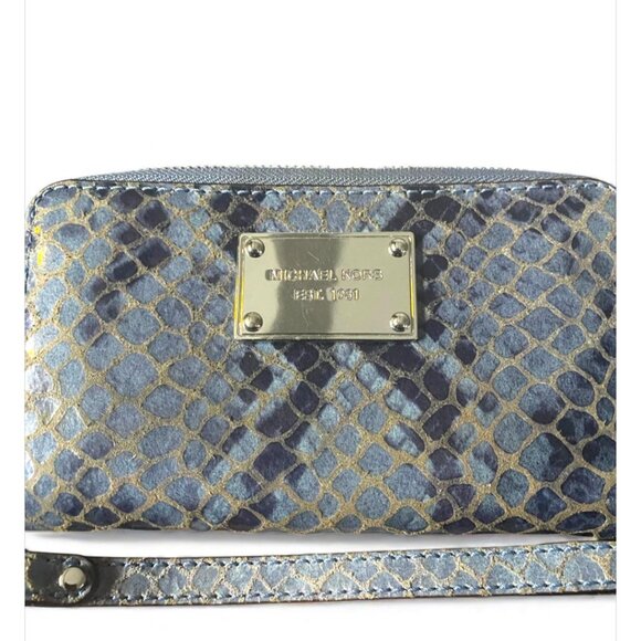 MICHAEL KORS- Snakeskin Embossed Leather Zip Around Wristlet Wallet- BLUE - Picture 4 of 4